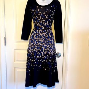 Muse A line knit dress Size M